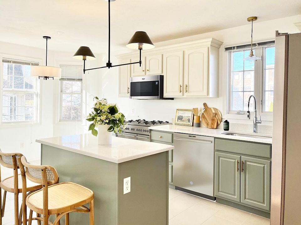 Beautifully renovated kitchen