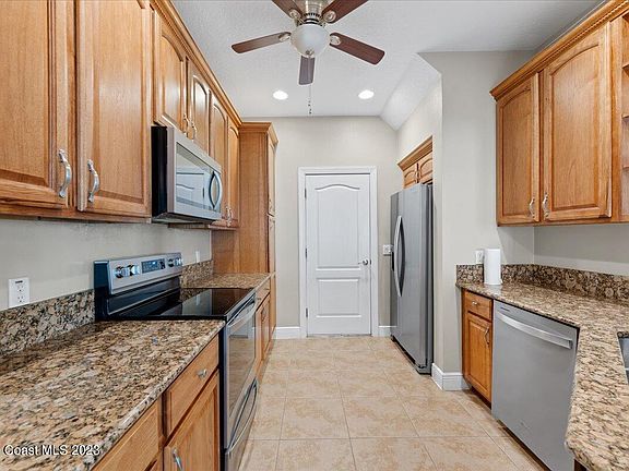 4th image of 1795 Kole Pl Unit 103