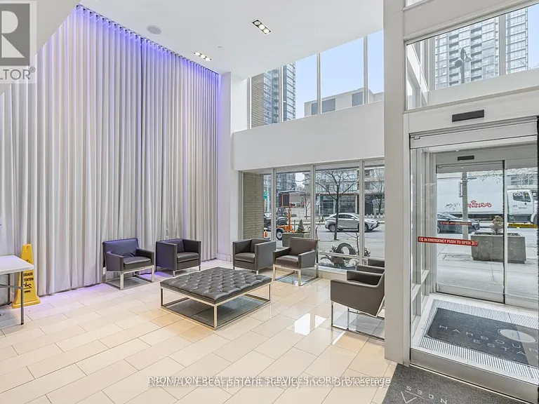 9 Spadina Ave #709 — Photo 19