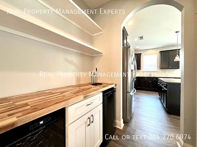 112 Cramerton Mills Pkwy — Photo 5