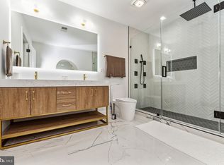 617 Park Rd NW #2, Washington, DC 20010