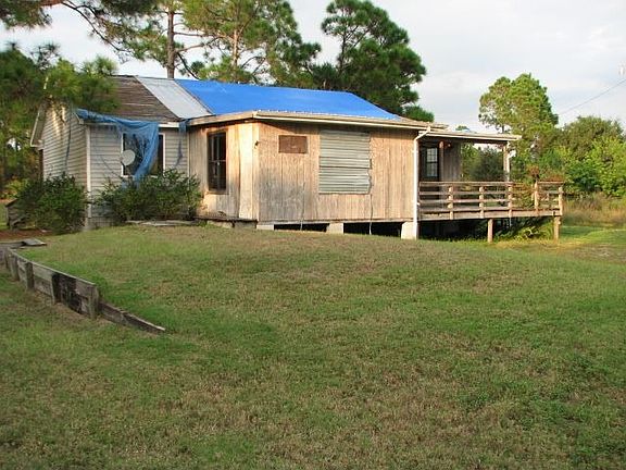3rd image of 518 Camino Real Blvd