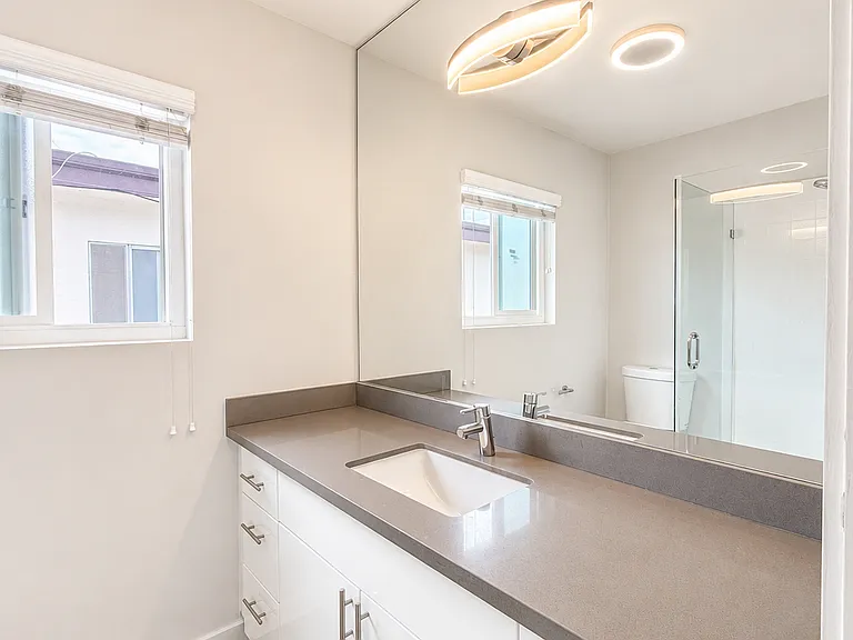 4195 S Garth Ave #6 — Photo 9