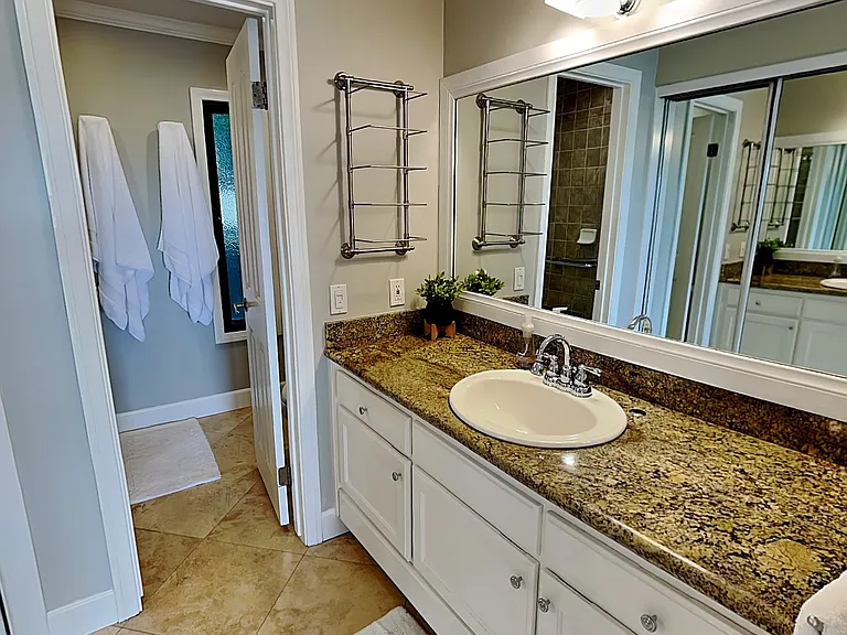 3999 Crown Point Dr #31 — Photo 4