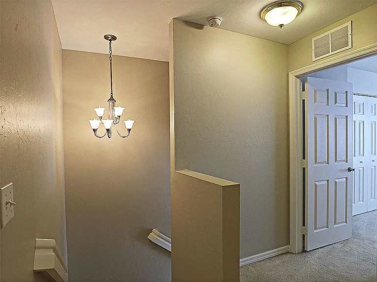 3647 Pine Oak Cir #107 — Photo 23