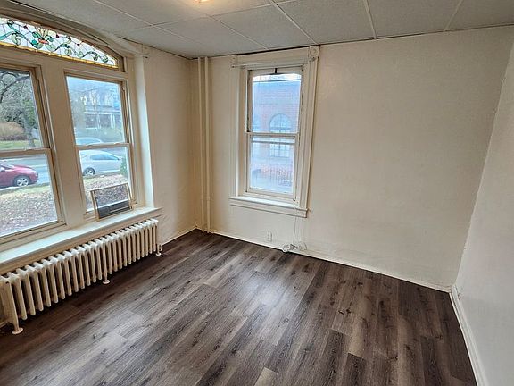 2nd image of 1142-1146 W Walnut St #78D009644