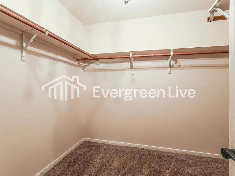 15411 Hickory Dale St — Photo 11