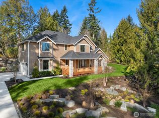6555 Ridge Ln NE, Bainbridge Island, WA 98110
