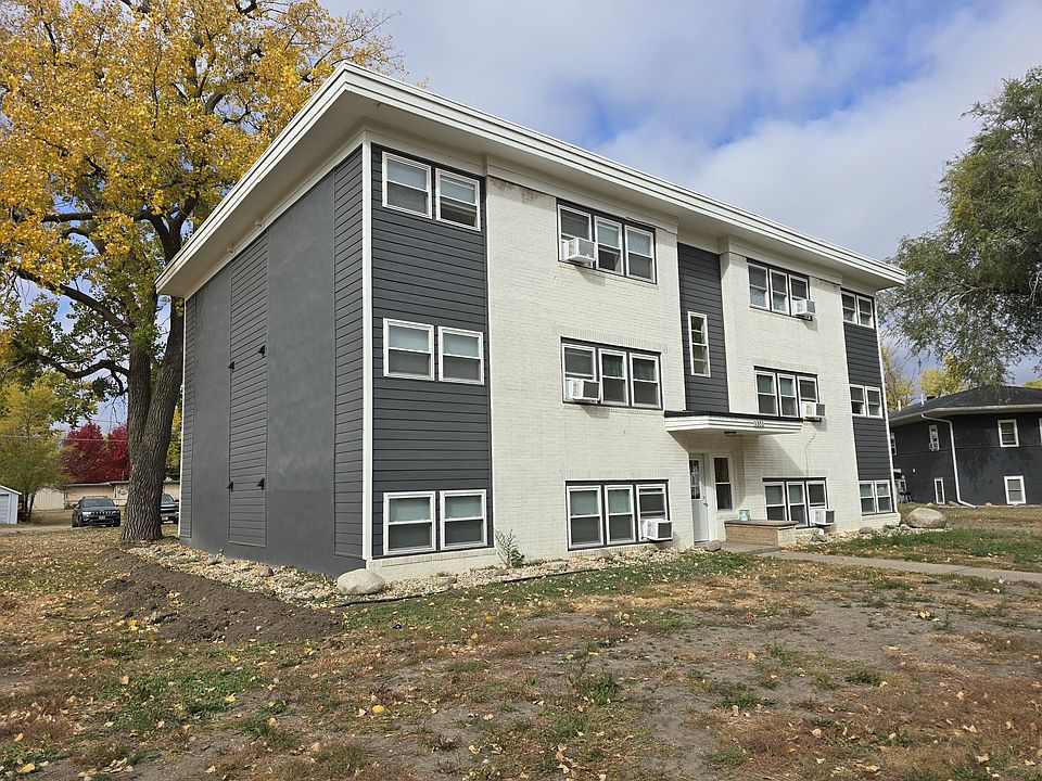 1st image of 1351 Iowa Ave SE #9