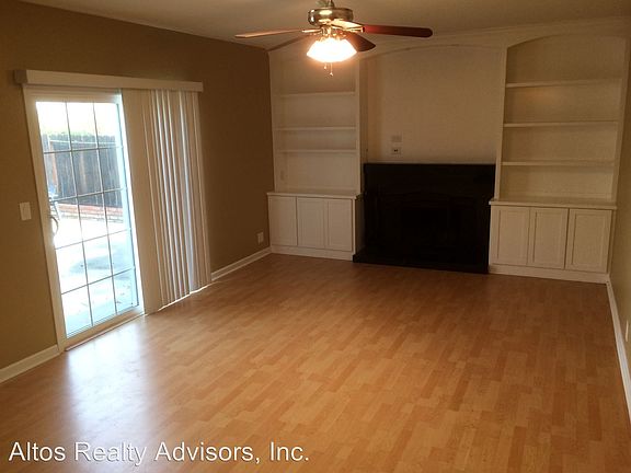 2nd image of 3771 Acapulco Dr