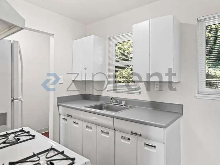24035 2nd St #209 — Photo 13