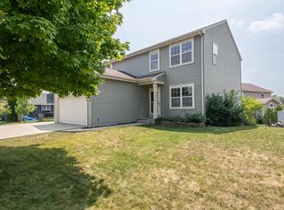 430 Crestwood Dr, Johnson Creek, WI 53038