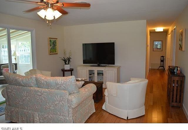1st image of 1291 Pine Ct