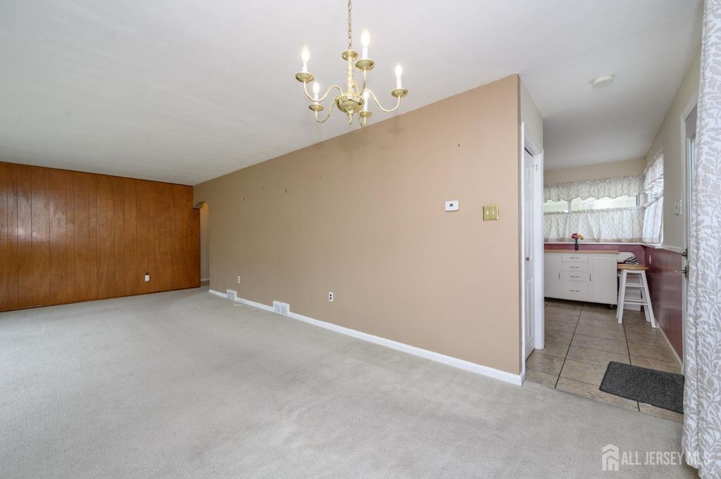 6 Sunset Dr, Voorhees, NJ - More