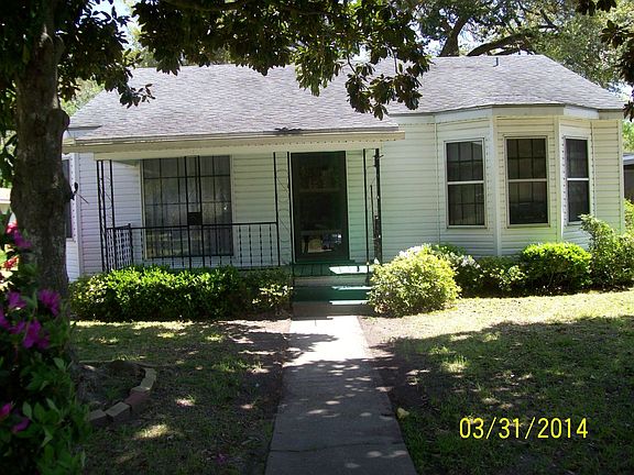 2nd image of 1308 Catherine St