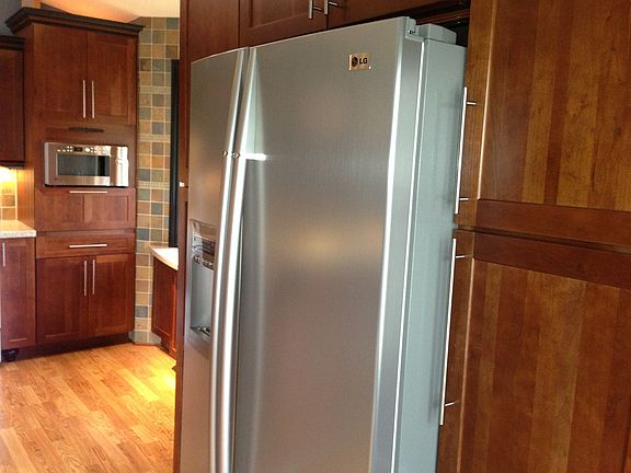 Stainless wide fridge