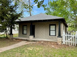 2431 S Phoenix Ave, Tulsa, OK 74107