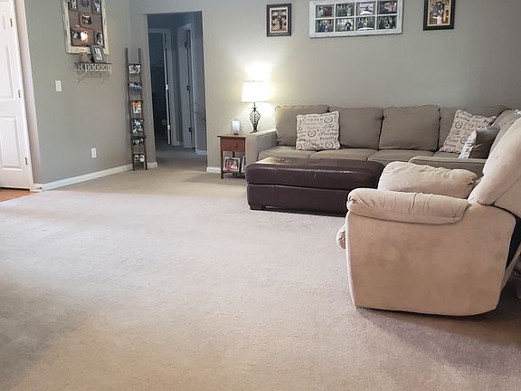4th image of 6340 Sayward Dr