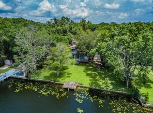 3815 E Lakeshore Dr, Tampa, FL 33604