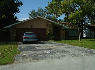 33 Farmbrook Ln, Palm Coast, FL 32137