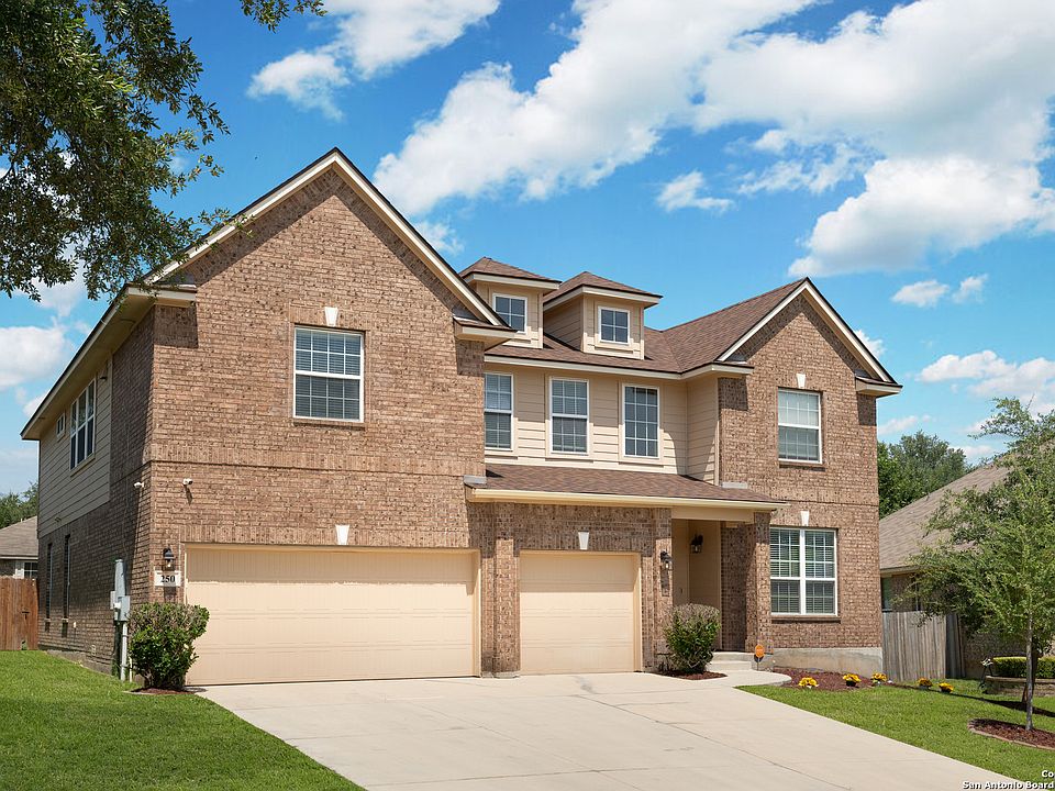 1st image of 250 Maidstone Cove