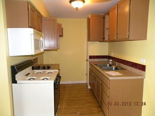 3rd image of 1185 Higgins Quarters Dr Unit 11-30