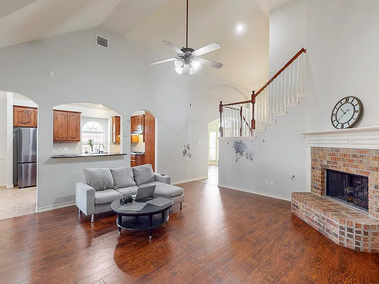 6925 Cattle Dr — Photo 24