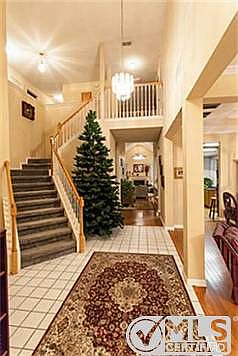 2nd image of 732 Longleaf Dr
