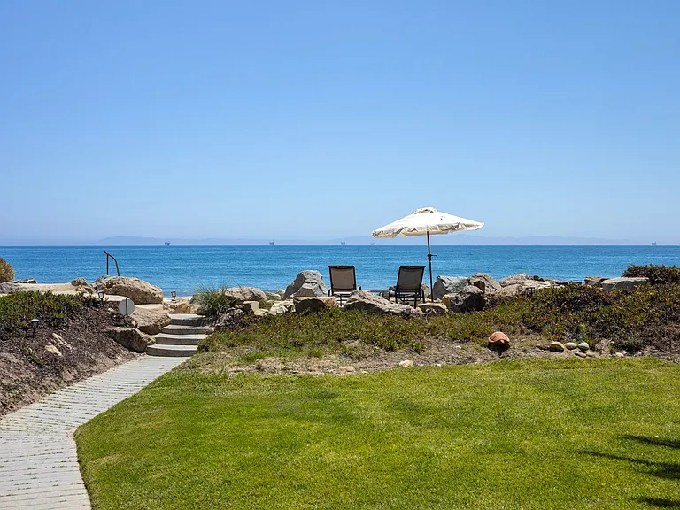 4499 Del Mar Ave — Photo 6