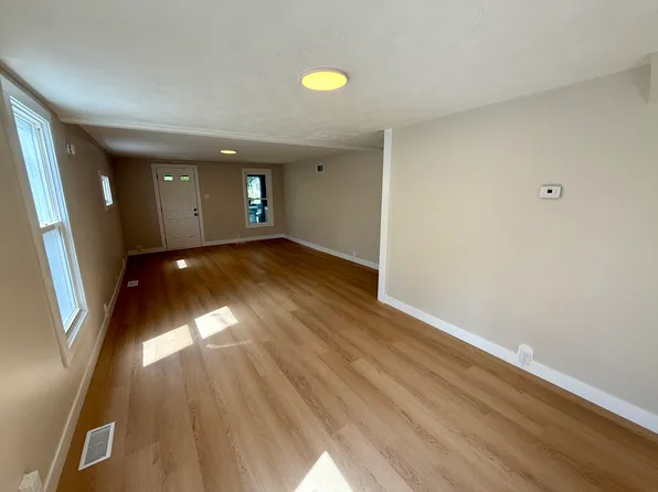 536 Pulaski St, South Bend, IN 46619