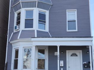 705 S 18th St #1, Newark, NJ 07103