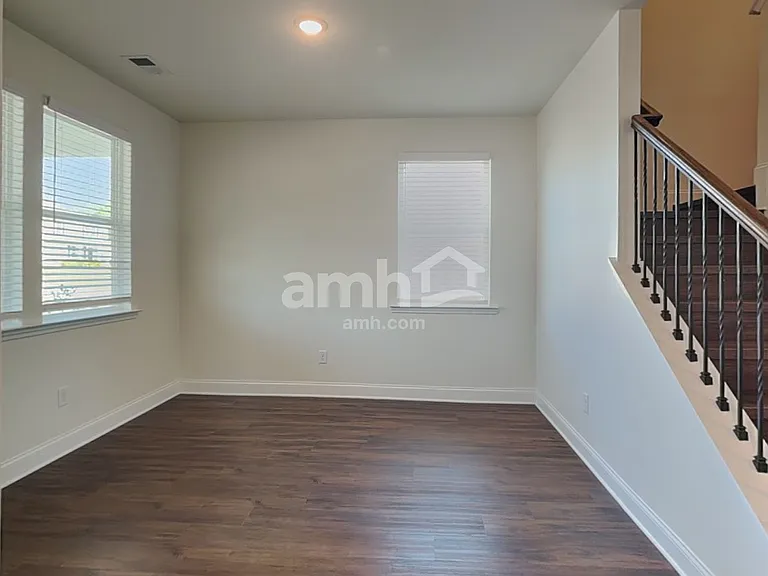 92 Pecan Dr — Photo 9