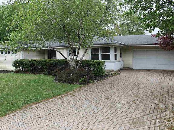 2nd image of 324 W Glen Ave