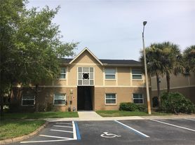 9950 Turf Way, Orlando, FL