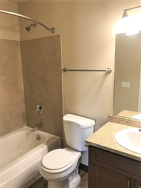 1st image of 13702 NE 9th Pl #11-202