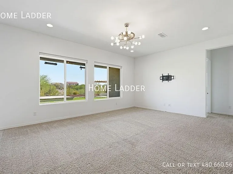 10812 E Tesla Ave — Photo 13