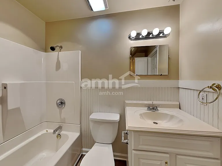 1612 E Blairmont Dr — Photo 18