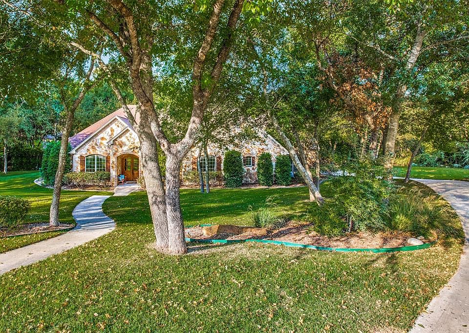 1st image of 1429 Keeneland Hill Dr