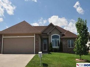 1306 Berwick Dr, Council Bluffs, IA 51503