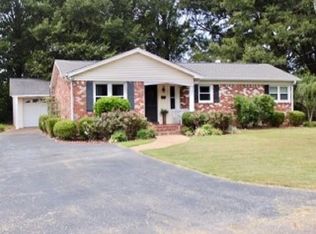 4061 Roseland Dr, Milan, TN 38358