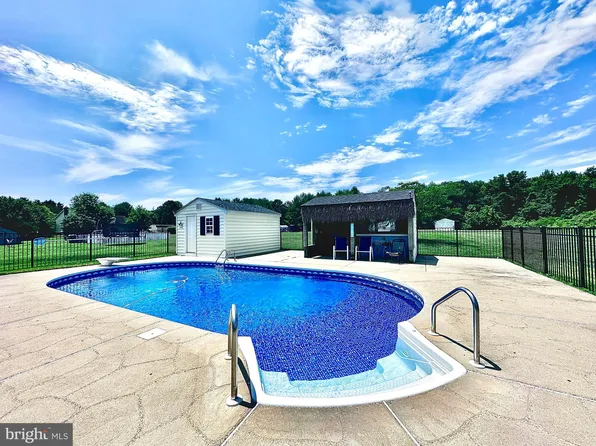 9325 Twinberry Dr, Bel Alton, MD 20611