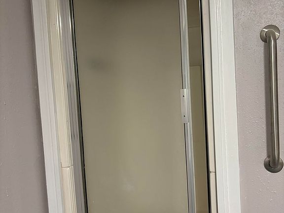 2nd image of 520 N Ward St