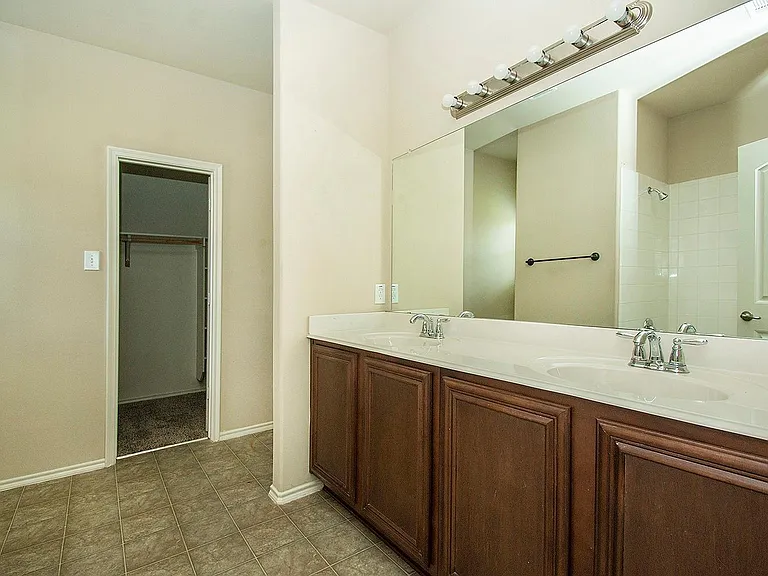 4032 Eagle Dr — Photo 15