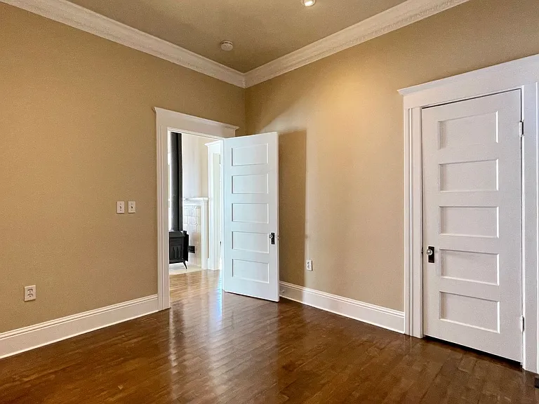 1737 Chorro St — Photo 12