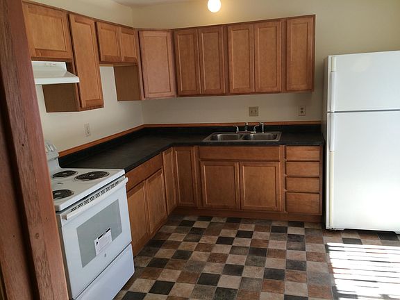 4th image of 56 N Lakewood Gardens Ln