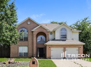 6516 Ashwood Dr, Arlington, TX 76016