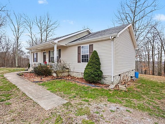 3rd image of 2490 Monte Murrey Rd