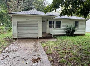 1405 Clarke St, Ponca City, OK 74601