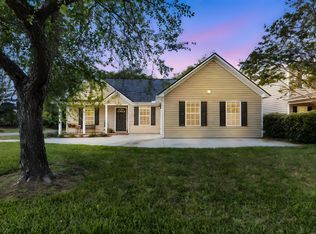 1725 Henley Ln, Charleston, SC 29412