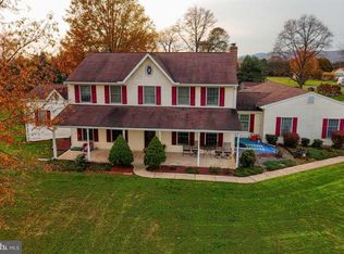 823 W Siddonsburg Rd, Dillsburg, PA 17019